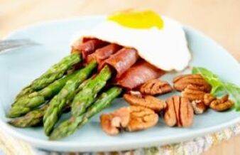 Keto diet dishes can have side effects for the body with certain pathologies